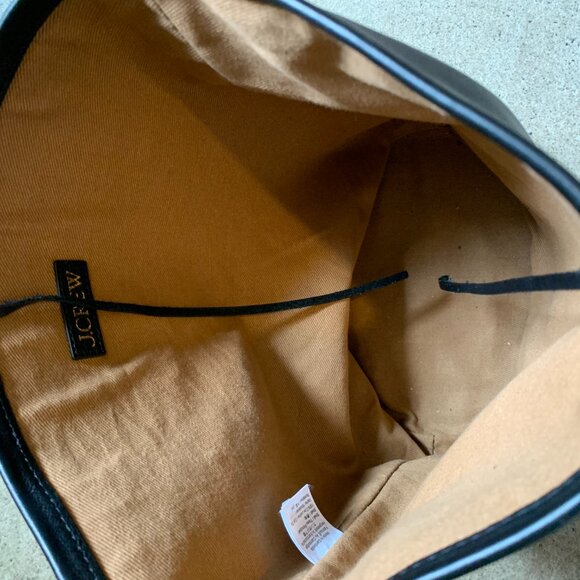 J.Crew Berkeley bucket bag in black leather - Picture 6 of 8